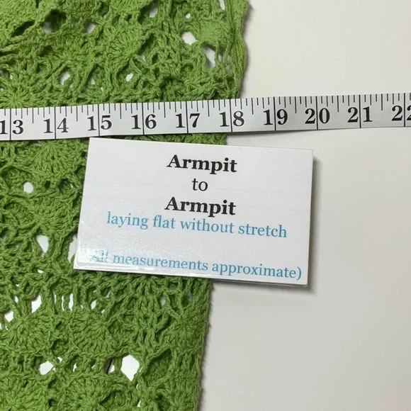 Green Crochet V-Neck Tank Top - Picture 5 of 8